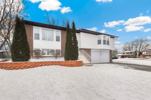 649 Sheffield Ln, Lemont, IL 60440-1037