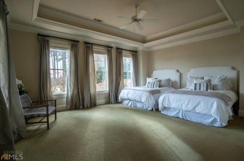 1211 Cory Cir, Reynolds Plantation GA  30642-4829 exterior