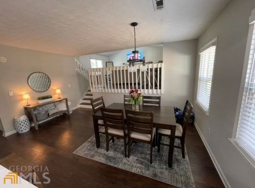 135 Ashley Creek Dr, Newnan GA  30263-4167 exterior