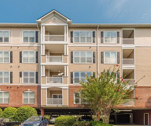 4333 Dunwoody Park, Atlanta GA  30338-5795 exterior