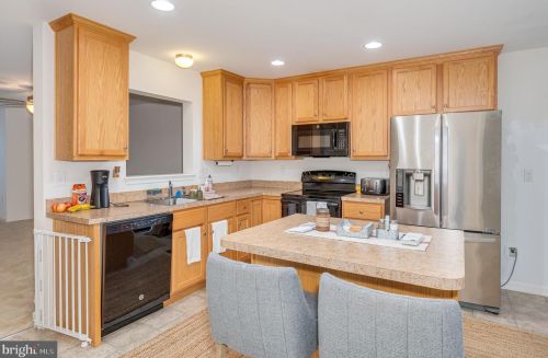 42 Ventura Way, Hedgesville WV  25427 exterior
