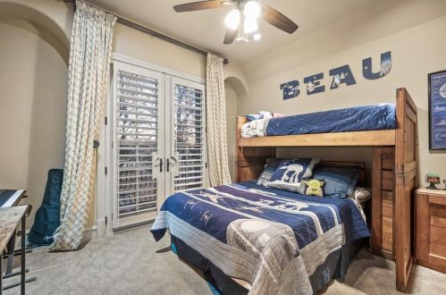 6300 Preferred Dr, Fort Worth TX  76179-8203 exterior