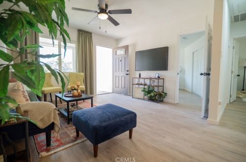 3635 Wallace St, Riverside CA  92509-4639 exterior