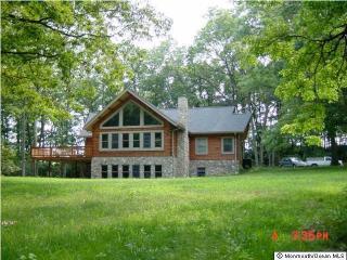 111 Tyrpak Rd, Wall Township, NJ 07731-1297