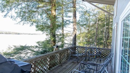 81 Brown Rd, Liberty, ME 04949-3327