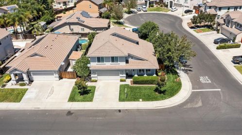 767 Bishop St, Manteca, CA 95337-8591