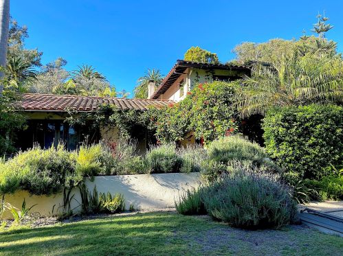 4147 Marina Dr, Santa Barbara, CA 93110-2429