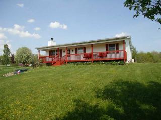 139 Shroyer Mill Rd, Butler, PA 16001-8057