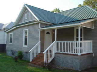 206 8th St, Chickamauga, GA 30707-1312