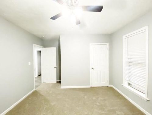 5670 Feldwood Rd, Atlanta GA  30349-2865 exterior