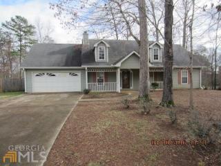 65 Oaklake Dr, Porterdale, GA 30016-4249