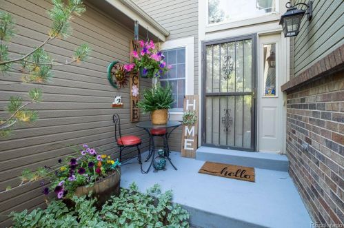 2446 Oakland Cir, Denver, CO 80014-1888