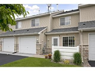 1539 Prosperity Ln, Minnetrista, MN 55387