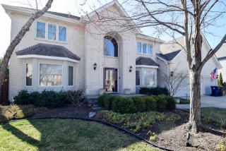 915 Brocks End Ct, Naperville, IL 60540-0362