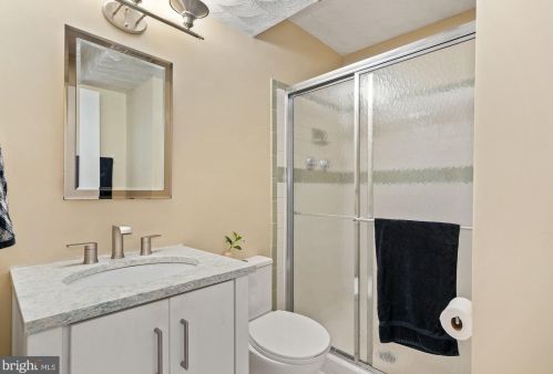 15405 Valencia St, Silver Spring MD exterior