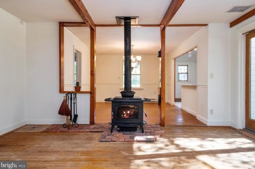 6482 Shady Side Rd, Shady Side MD 20764-9715 exterior