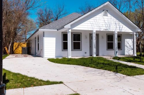 1507 Cannon St, Fort Worth TX  76104-3810 exterior