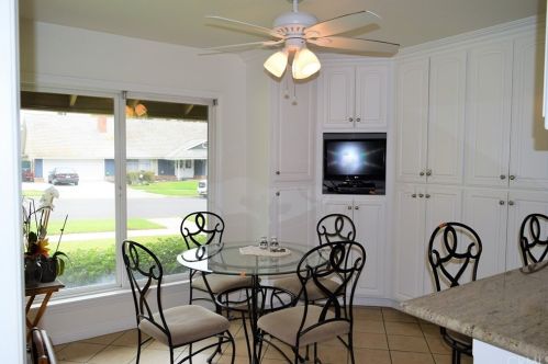 801 Apache Trl, Riverside CA  92507-6037 exterior