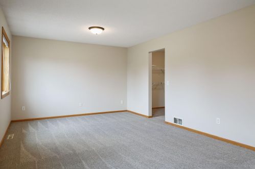 3348 Jansen Way, Saint Paul MN  55127-5126 exterior