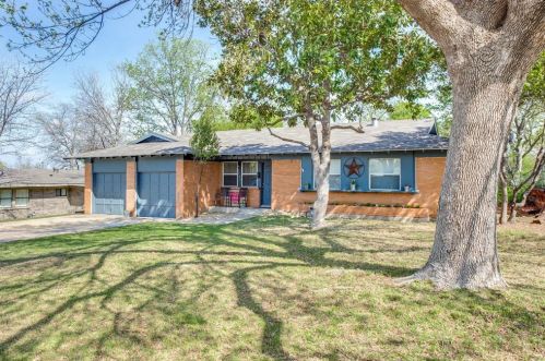 5228 Trail Lake Dr, Fort Worth TX  76133-1939 exterior