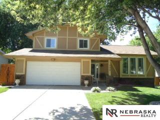 308 Prospect Dr, Omaha, NE 68046-3772
