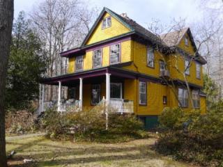312 Middlesex Ave, Metuchen, NJ 08840-1536