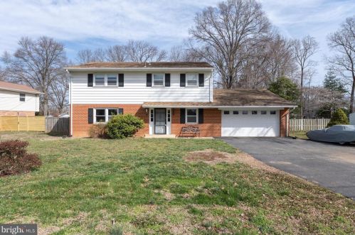 8108 Bard St, Lorton, VA 22079-3509