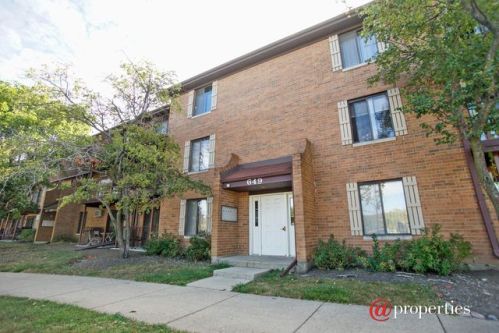 649 Briar Hill Ln, Addison IL 60101-2249 exterior