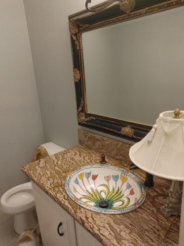 534 Rolling Hl Rd, Vista CA 92081-7513 exterior