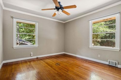 1385 Holly Ln, Atlanta GA  30329-3513 exterior