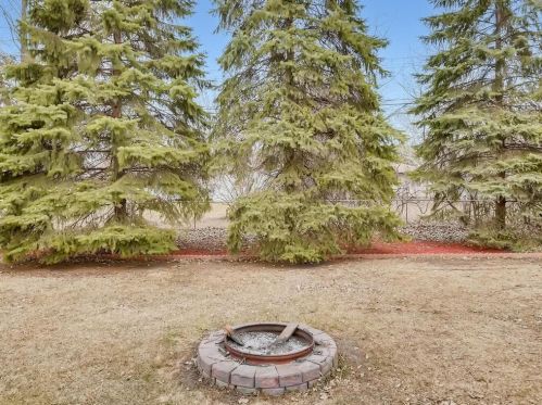 1911 Grant Rd, Saint Paul MN  55112 exterior