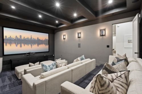 1575 Grant Rd, Los Altos CA  94024-6149 exterior