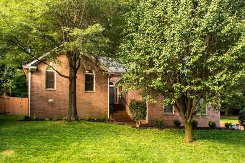 5032 Sunset Way, Hermitage, TN 37076-4415