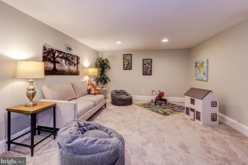 7310 Trescott Ave, Silver Spring MD 20912-6443 exterior