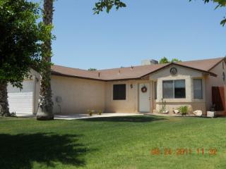 1011 Ash St, Brawley, CA 92227-3412