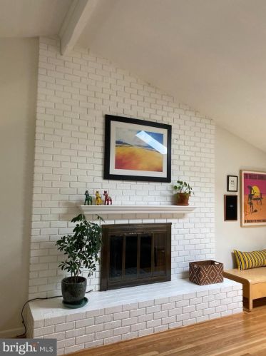 11507 Lovejoy St, Silver Spring MD 20902-3144 exterior