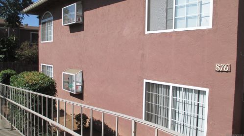 876 3rd St, El Cajon, CA 92021-5947