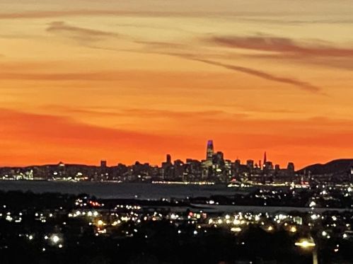 1924 Marineview Dr, San Leandro CA 94577-5315 exterior