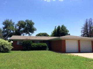 5531 17th Pl, Lubbock, TX 79416-5310