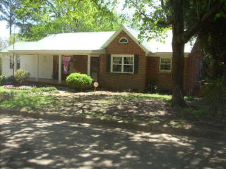 1204 11th Ave, Columbus, MS 39701-7014
