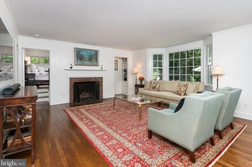 37 Ridgeview Rd, Princeton NJ  08540-7666 exterior