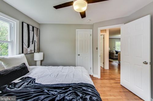 6608 Gude Ave, Silver Spring MD 20912-4827 exterior