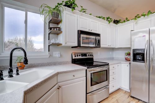 8785 Katherine Ct, Parker CO  80134-9299 exterior