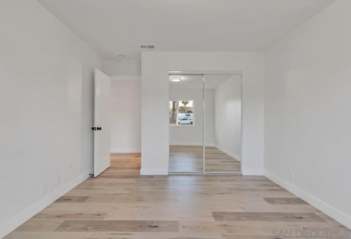 160 El Valle Opulento, Vista CA 92083-7708 exterior