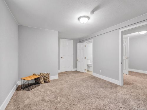 1440 Knox Ct, Denver CO  80204-1648 exterior