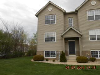 2011 Austrian Pine St, Romeoville, IL 60441-3879