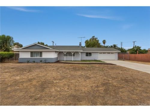 4493 Felspar St, Riverside, CA 92509-3037