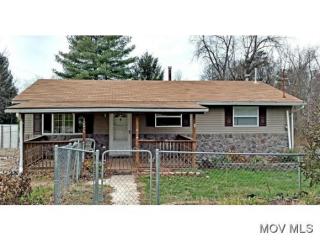 156 Elmwood Heights Rd, Williamstown, WV 26187-8070