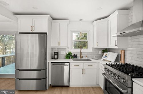 1603 Ballard St, Silver Spring MD 20910-2732 exterior