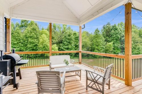 3225 Brush Arbor Ct, Jefferson GA  30549-7969 exterior